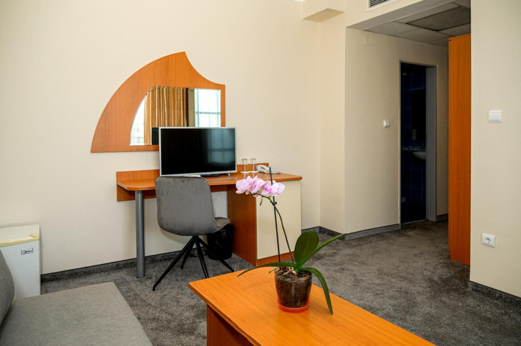 Paradise Hotel&Relax Center Pomorie Exterior foto
